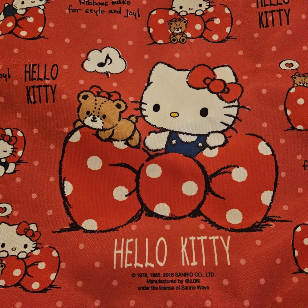 Hello Kitty Tote Bag (2018) NWOT - Picture 3 of 7